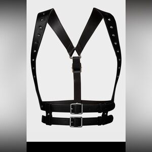 Black ivy leather harness from Killstar